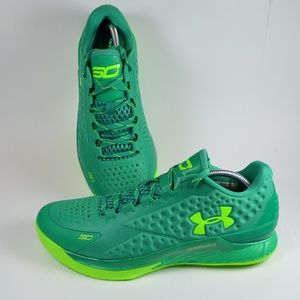 SOLD Under Armor UA Steph Curry 1 SC 1 Low Scratch